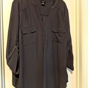 Torrid Harper Top Size 3. Gray